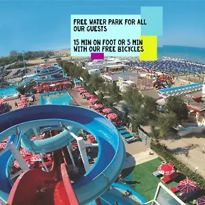 Giorg - Waterpark Included *** Rimini